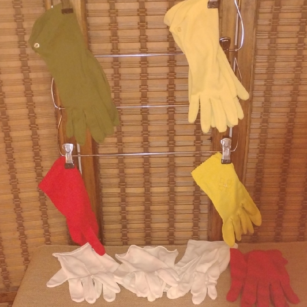 Vintagev1960s Day/ Evening Gloves MCM STYLE - Yellow, Red, Olive, White 8 TOTAL
